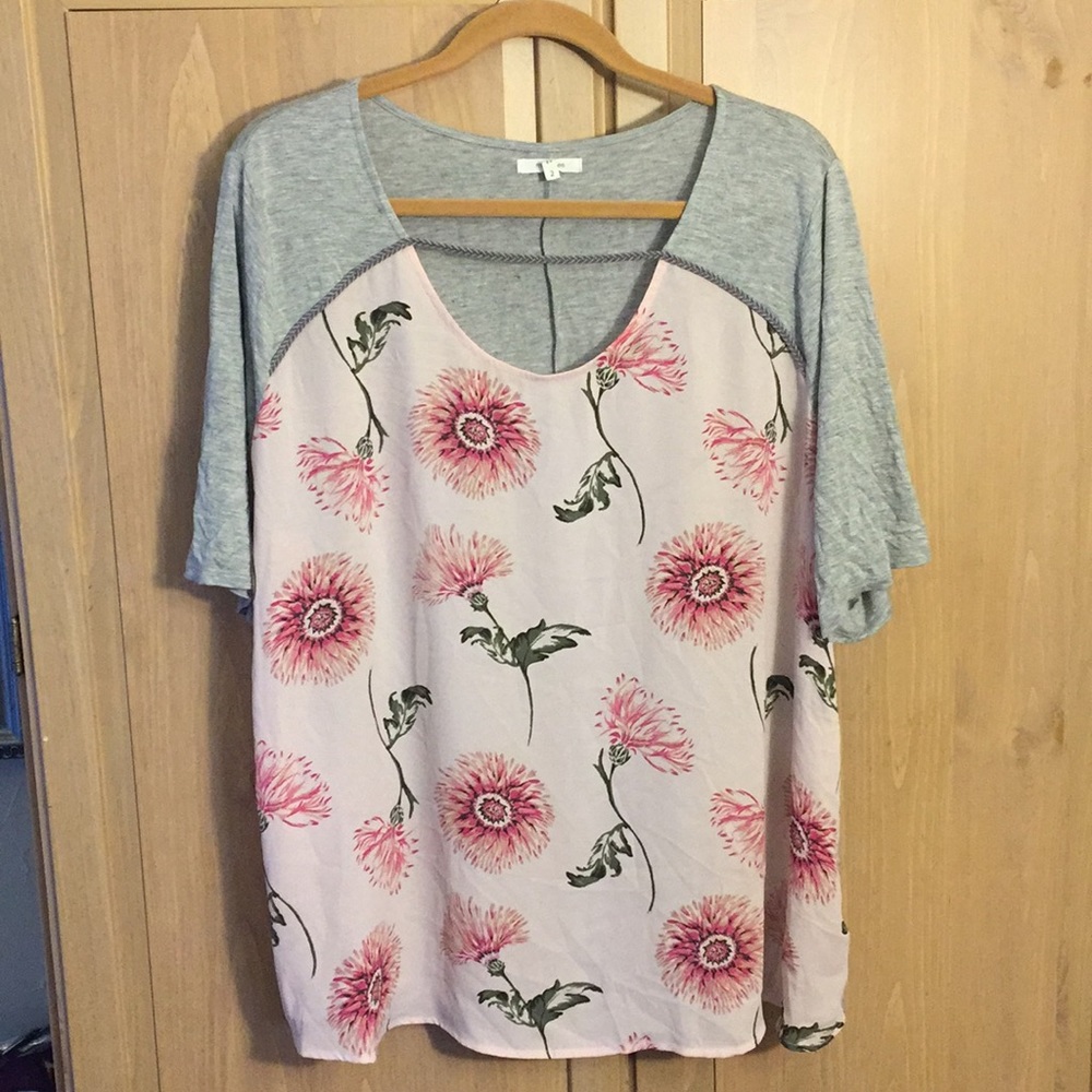 Maurices flower top